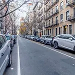 Lenox Hill 2Br W Elevator Doorman Nyc-1011